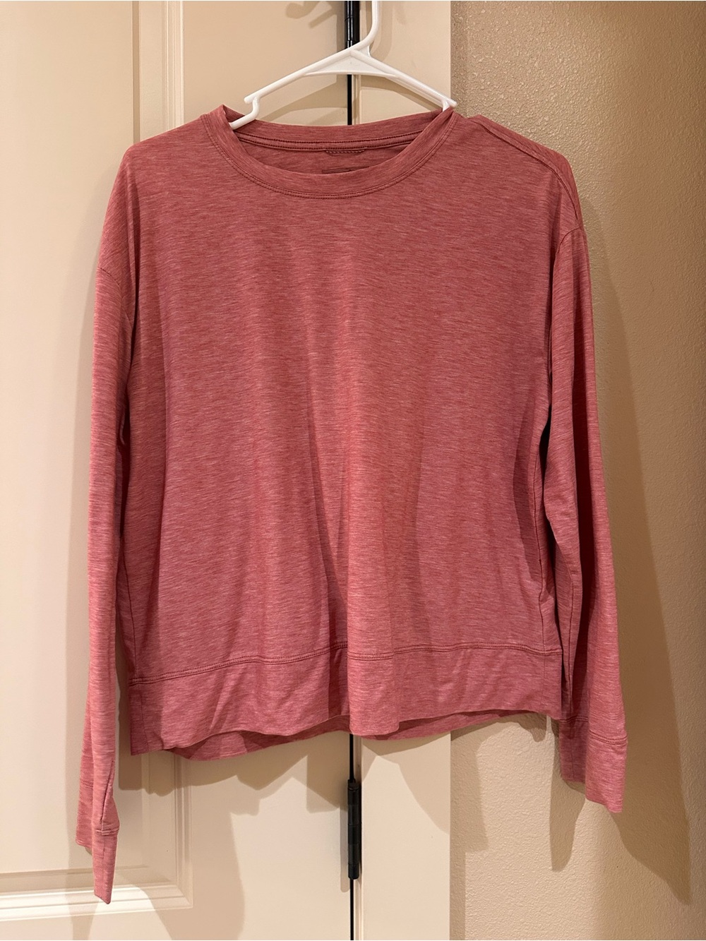 Patagonia Women's Long Sleeve Crewneck Top in Dusty Rose Heather